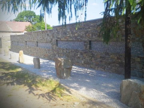 ogrodzenia-z-kamienia-naturalnego(33)